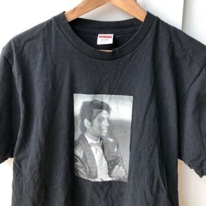 Supreme t shirt